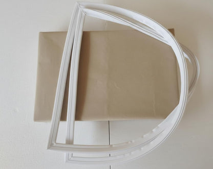 BUY SPARES Universal Refrigerator Door Gasket Seal, Durable Rubber Material, Lock in Cold Air, Improve Cooling Efficiency, Keep Food Fresh Longer 210 ltr 51x118 cm (Pack of 2) BS1248