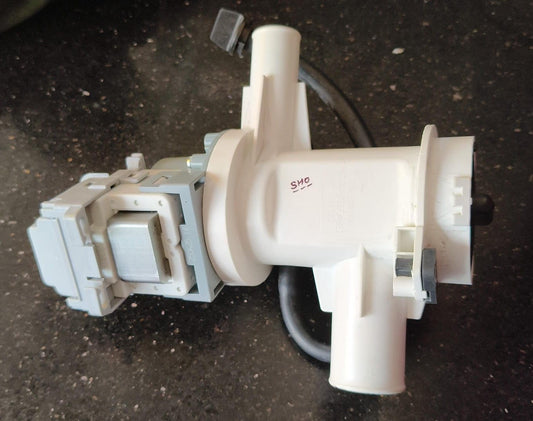 BUY SPARES Washing Machine Drain Pump, 220V 50Hz, compatible with Samsung Front Load Washing Machines BS1056