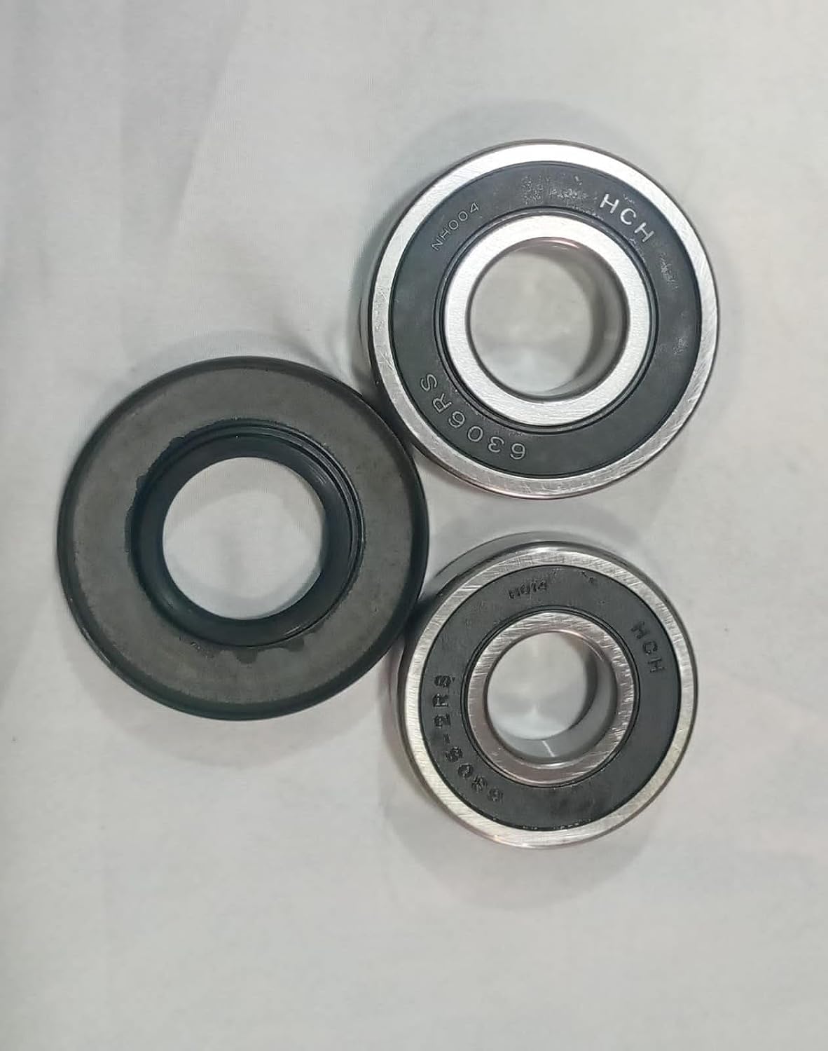 Oil Seal Kit with Bearings for IFB 8kg Washing Machine, Seal Number 35-72-10, Bearings 6305 and 6306 (8KG) BS1124