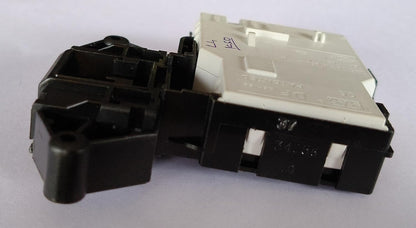 BUY SPARES Washing Machine Door Lock Compatible with L.G.E, 4 Pin, 250V, Replacement Interlock Switch BS1368