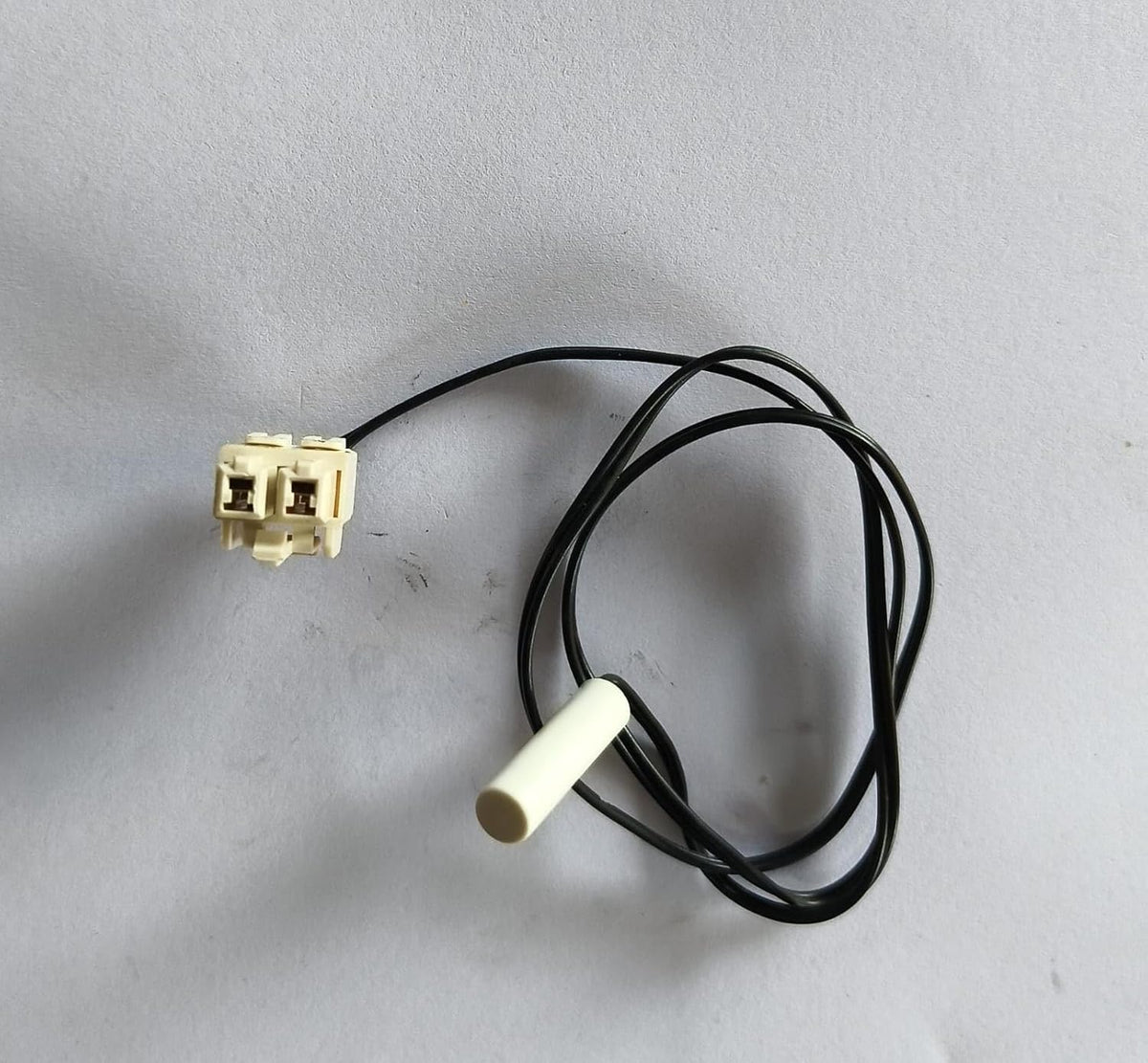 Buy Spares Refrigerator Defrost Sensor compatible with H.A.I.E.R, Black, 2 Pin Jack BS1258