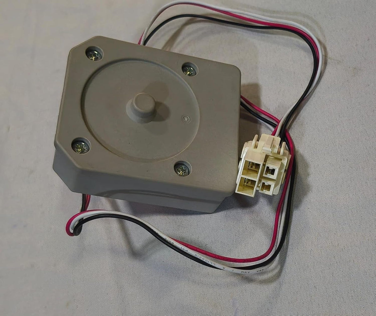 Refrigerator Evaporator DC Fan Motor with 4 Jack and 3 Wire, compatible with Videocon BS1074