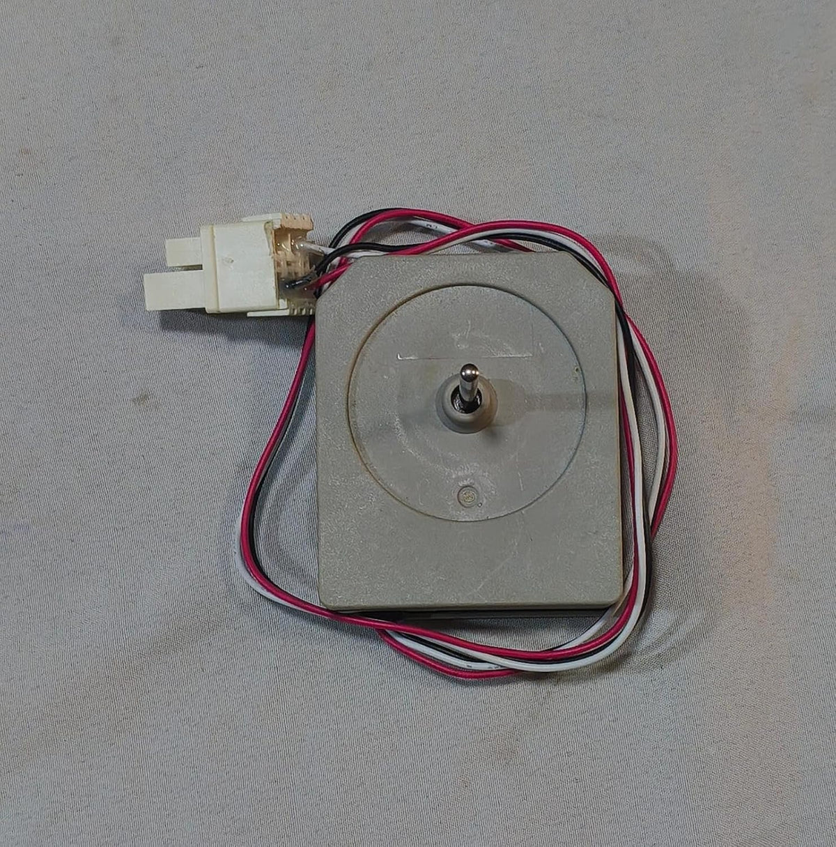 Refrigerator Evaporator DC Fan Motor with 4 Jack and 3 Wire, compatible with Videocon BS1074