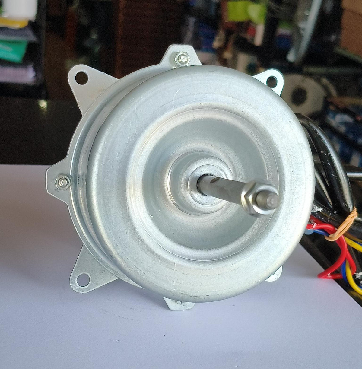 High-quality  ODU Motor 45W Model 2710 designed for compatible For Samsung outdoor unit air-conditioning applications. This single-phase motor is rated at 230V, 50Hz, 45W and operates at approximately 1160 RPM with clockwise rotation